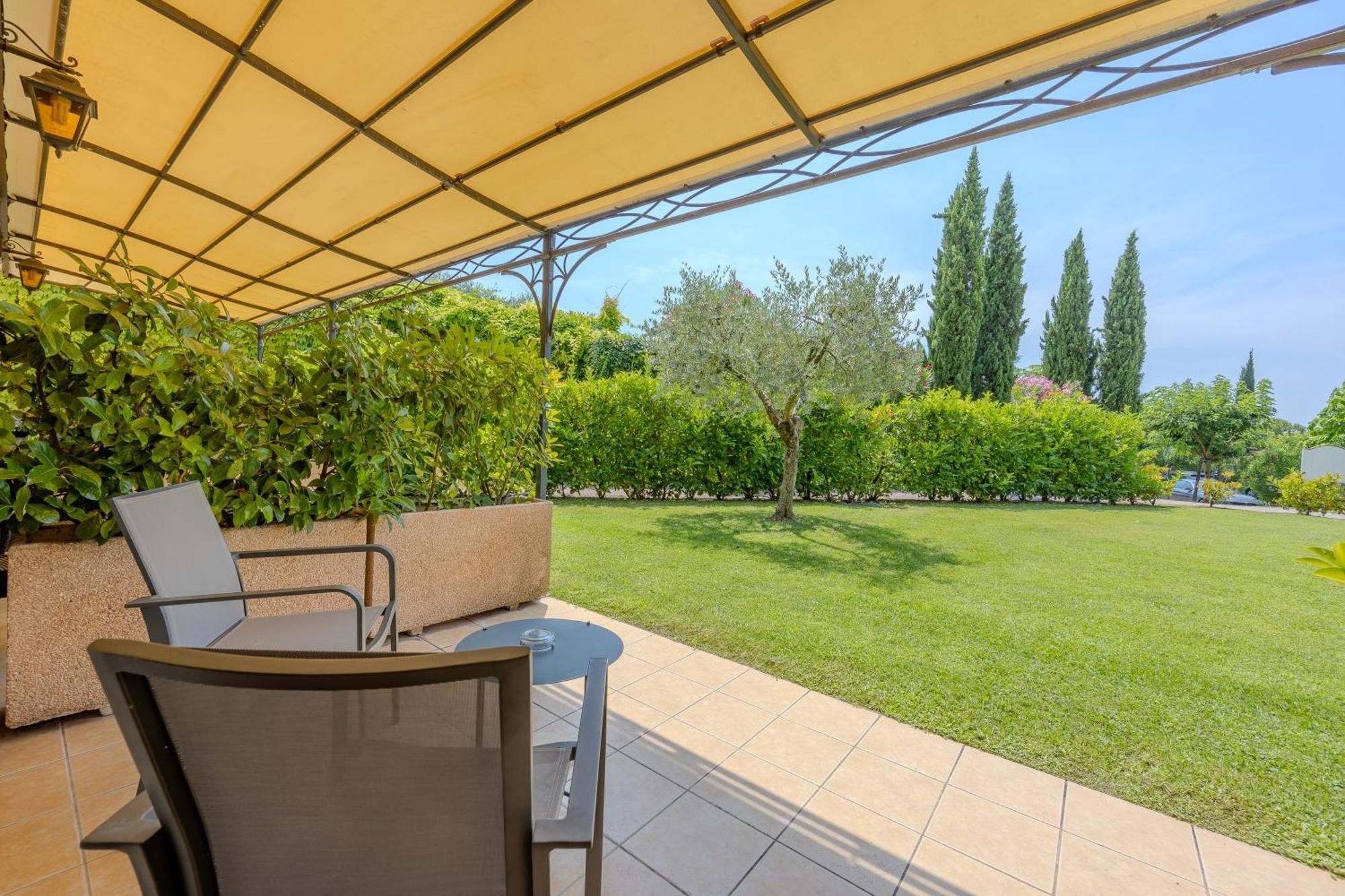 Boffenigo - The Golden Hour Hotel Costermano