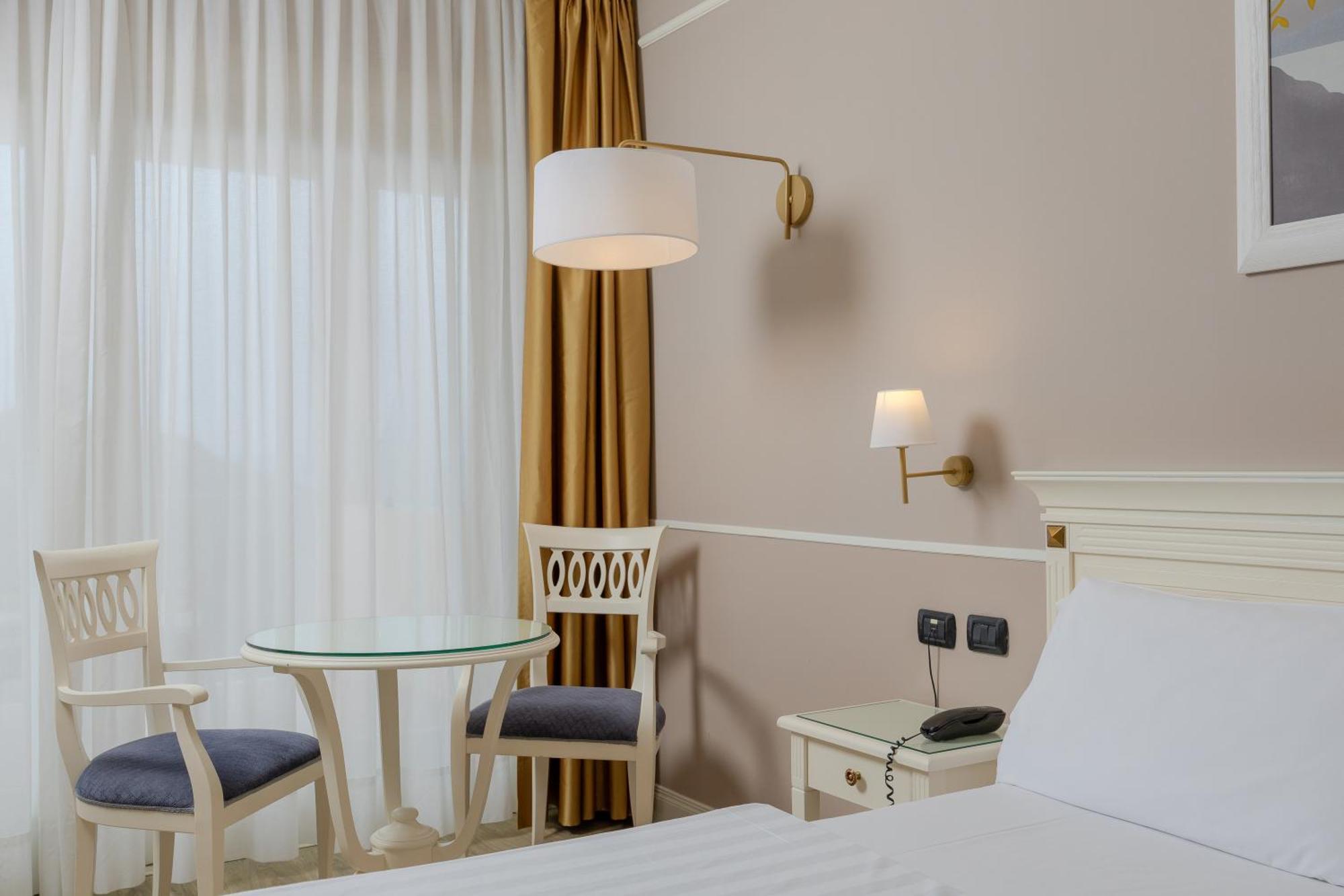 Hotel Boffenigo - The Golden Hour