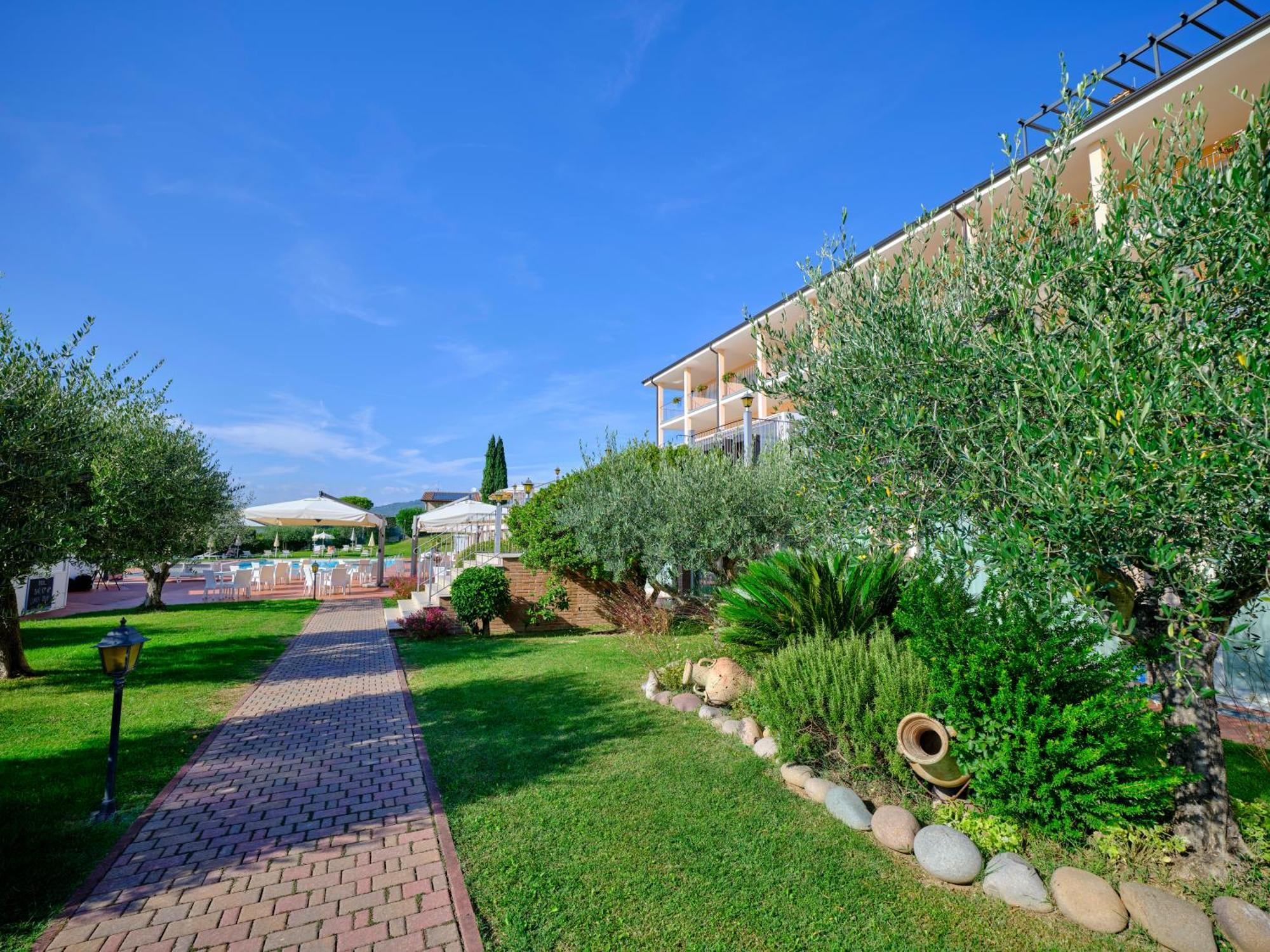 Boffenigo - The Golden Hour Hotel 4*